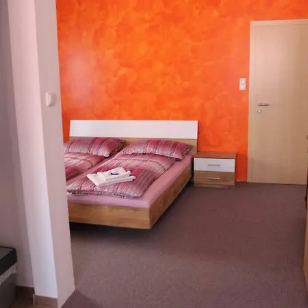 בית הארחה Gasthof-cafe-risano 3*