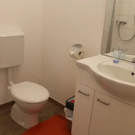 Gasthof-cafe-risano 3*